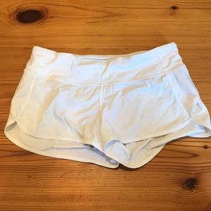LuLu lemon white speed short